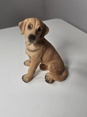 Vintage Brown Labrodor Dog Figurine - Decorative Pet Statue